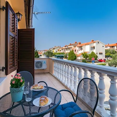 Apartment Buic Pula Exterior foto